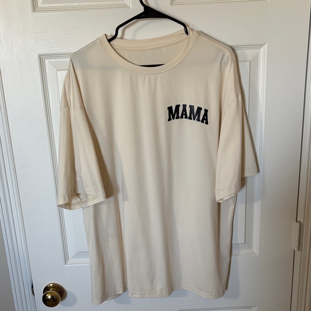 SHEIN Cream 'MAMA' Short Sleeve Tee